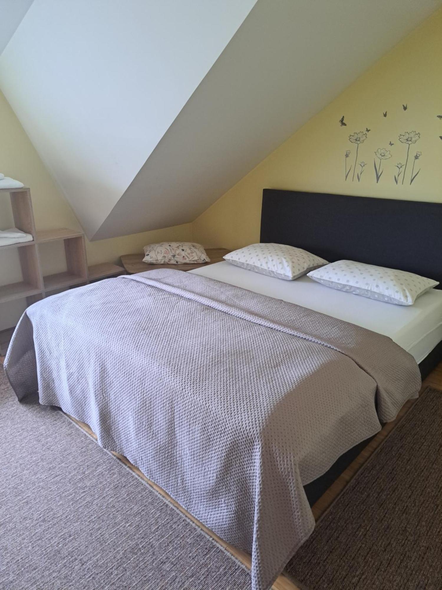 Apartman Ema Velika Gorica Exterior photo